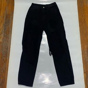 Black ripped boyfriend jeans